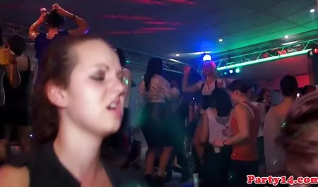Siyah mılfs siyah gibi herkes için mutlu ücretsiz sexs filimleri bir son olur