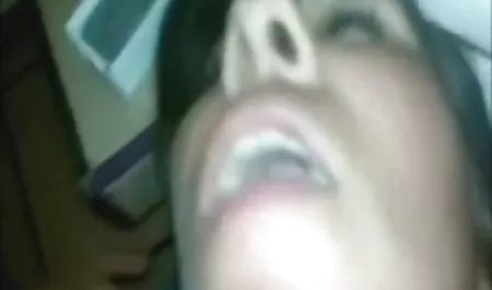 Bu vintage porn film izle horoz kıpırdamak boğazına gidiyorum