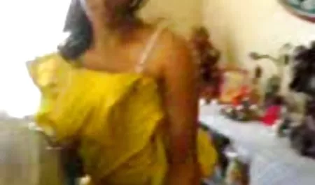 Bollywood seksi dansçı sevgilisi konulu sexs filmi