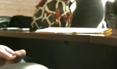 MILF filmlerde sexs Stacy Gümüş büyük sahne göt
