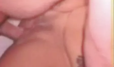 Ashley Adams Fucks cum patlar kadar onun göğüsleri üzerinde horoz yerli sexs filmi izle