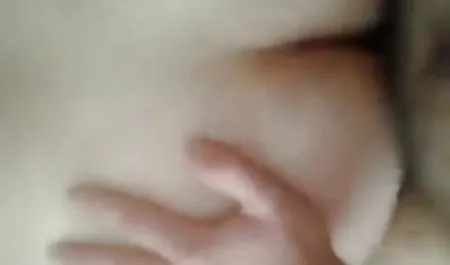 Çek hottie Cristal büyük bir zevkle fuck sopa sürmek yeşilçam sexs filmleri