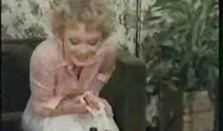 Gür sexs filmi indir saçlı kız arkadaşı yalama lezbiyen yazar