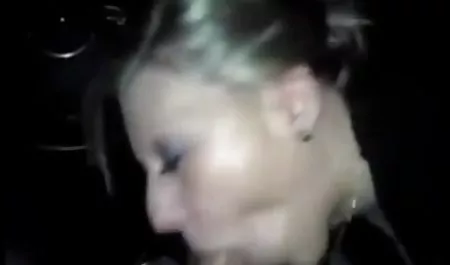 - konulu sexs flimleri Sophie Goldfinger aşık deepthroat ve seks