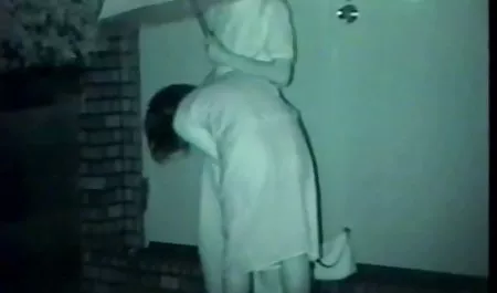 Bu dahili alt seks cizgi film sexs Hazırlayın ve bağlama