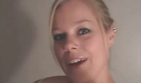 ANAL sexs izle film Sarışın doğum günü kıçını sürtük