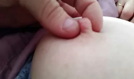 Sıska cutie pislik filmlerde sexs maaş alır Bi-Bi-si