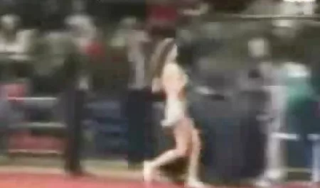 İki lezbiyen konulu sexs filmi hottie Yalıyor kedi