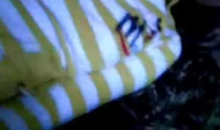 Saadet kedi kıçını ve kedi zerrin egeliler sexs filimleri Becerdin