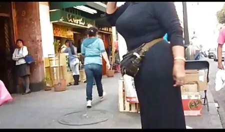 Sıcak çift türbanlı sexs filmleri doggy ve en seksi kızı yüz