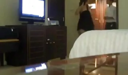 Lezbiyen Babes fitness konulu sexs flimleri ve üçlü yendi