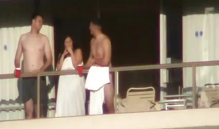 Kısa çin sexs filimleri saç sarışın derin anal